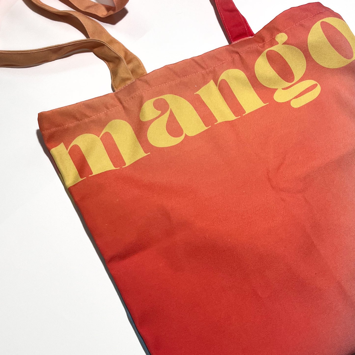 Trendy Mango-Themed Pastel Gradient Tote Bag – Eco-Friendly Cotton Canvas Bag for Daily Use